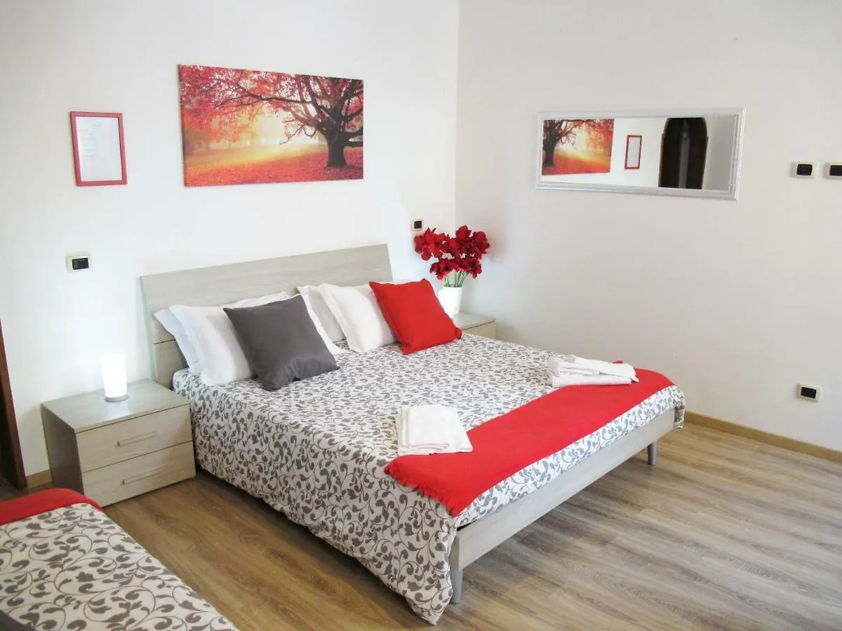 Falco Holiday House Рим 0*,  Италия